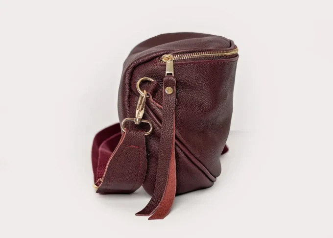Stylowa torba nerka Lily Burgundy z naturalnej skóry - obrazek 2