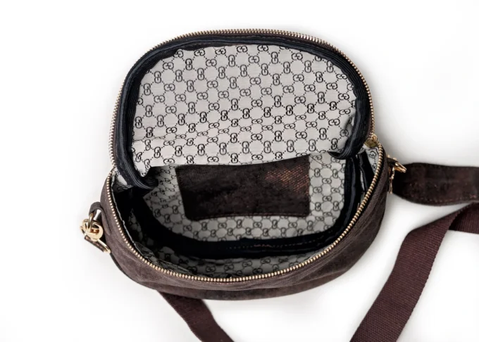 Stylowa torba nerka Lily Shimmer z naturalnej skóry - obrazek 7