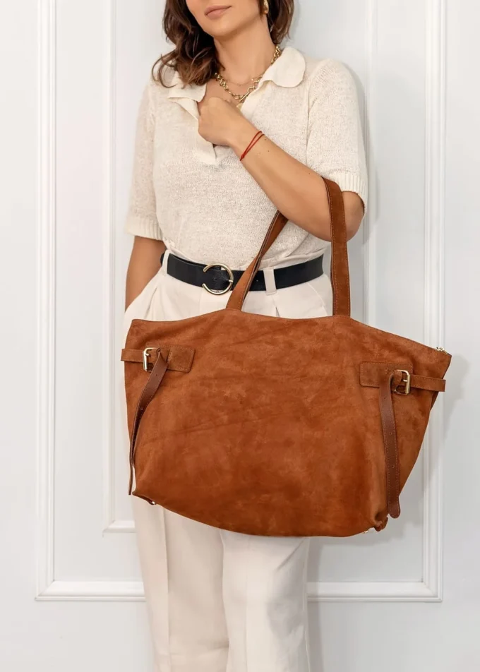 Zamszowa Shopperka do Eleganckich i Casualowych Stylizacji – Mila Ginger - obrazek 2