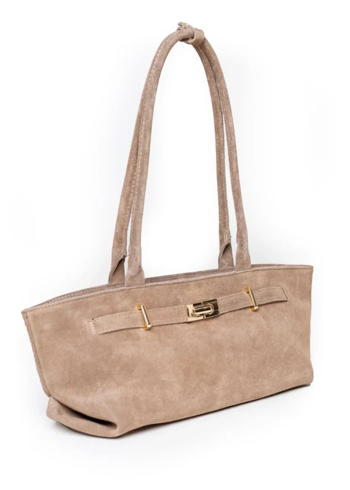 Lorena Beige – stylizacja z beżową torebką zamszową