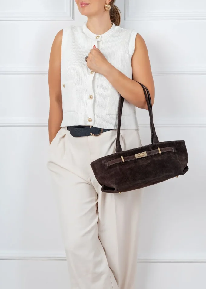 Lorena Beige – stylizacja z beżową torebką zamszową
